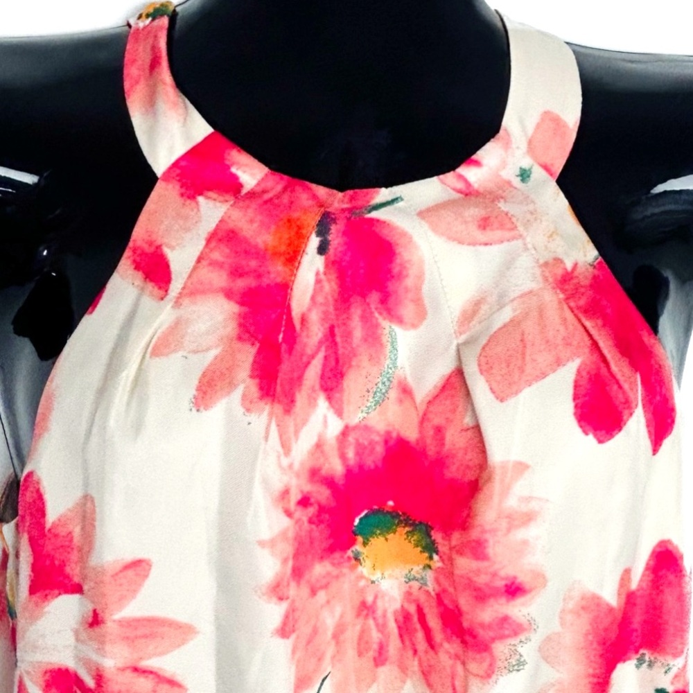 Pink and White Floral Dress - Picture 8 of 9
